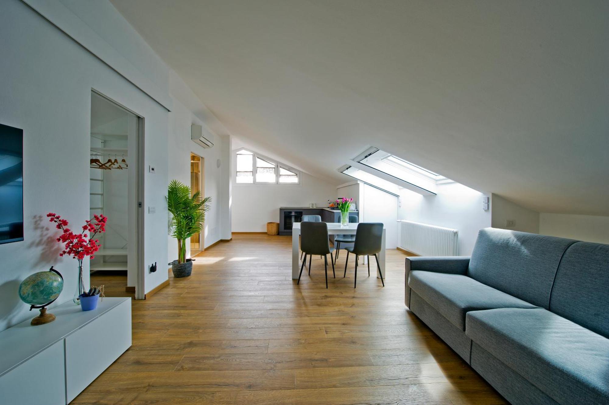 Sky View Apartment コモ エクステリア 写真